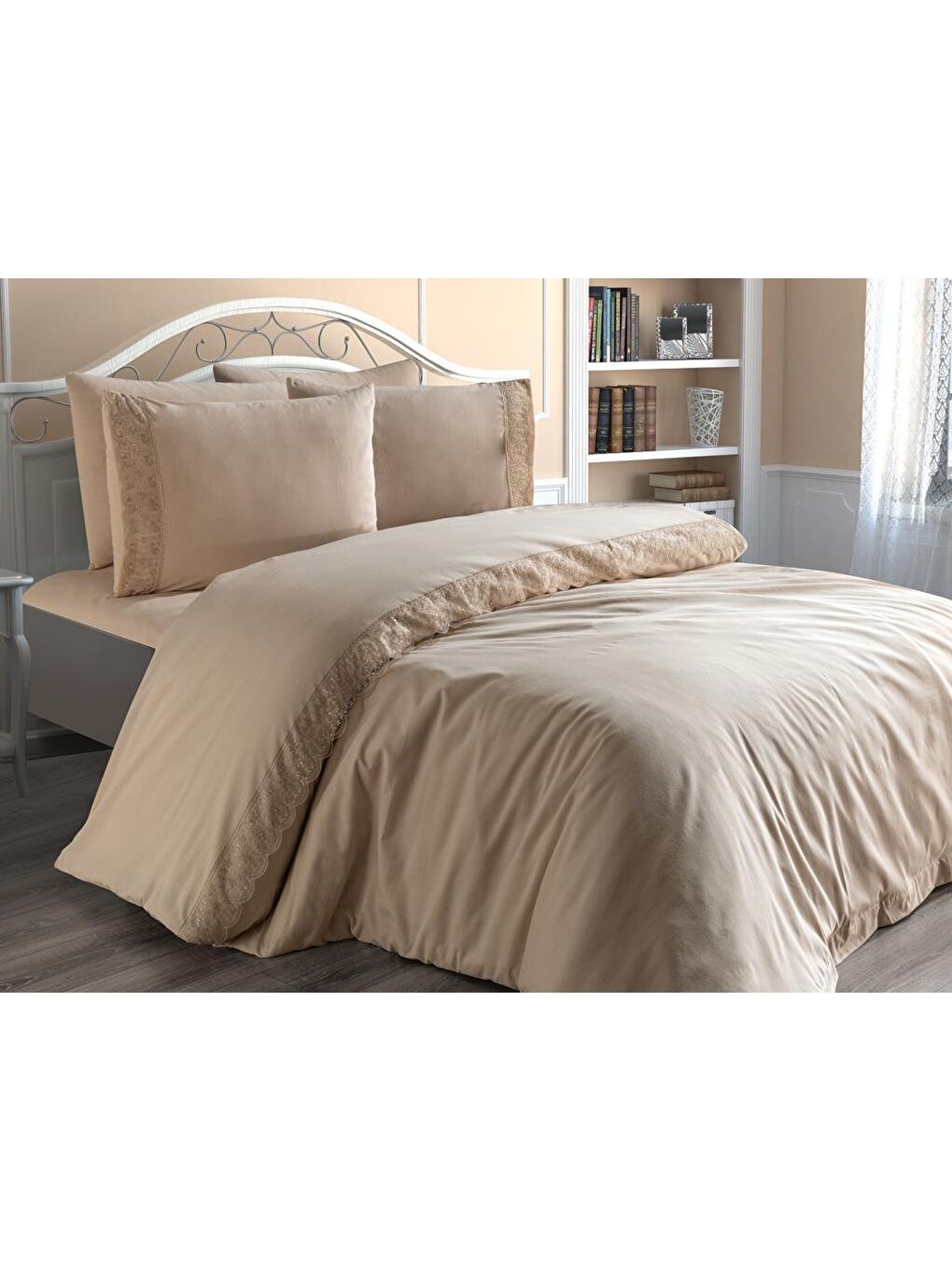 Karışık Fransız Dantelli Yonca Çeyizlik Nevresim Takımı Cappucino