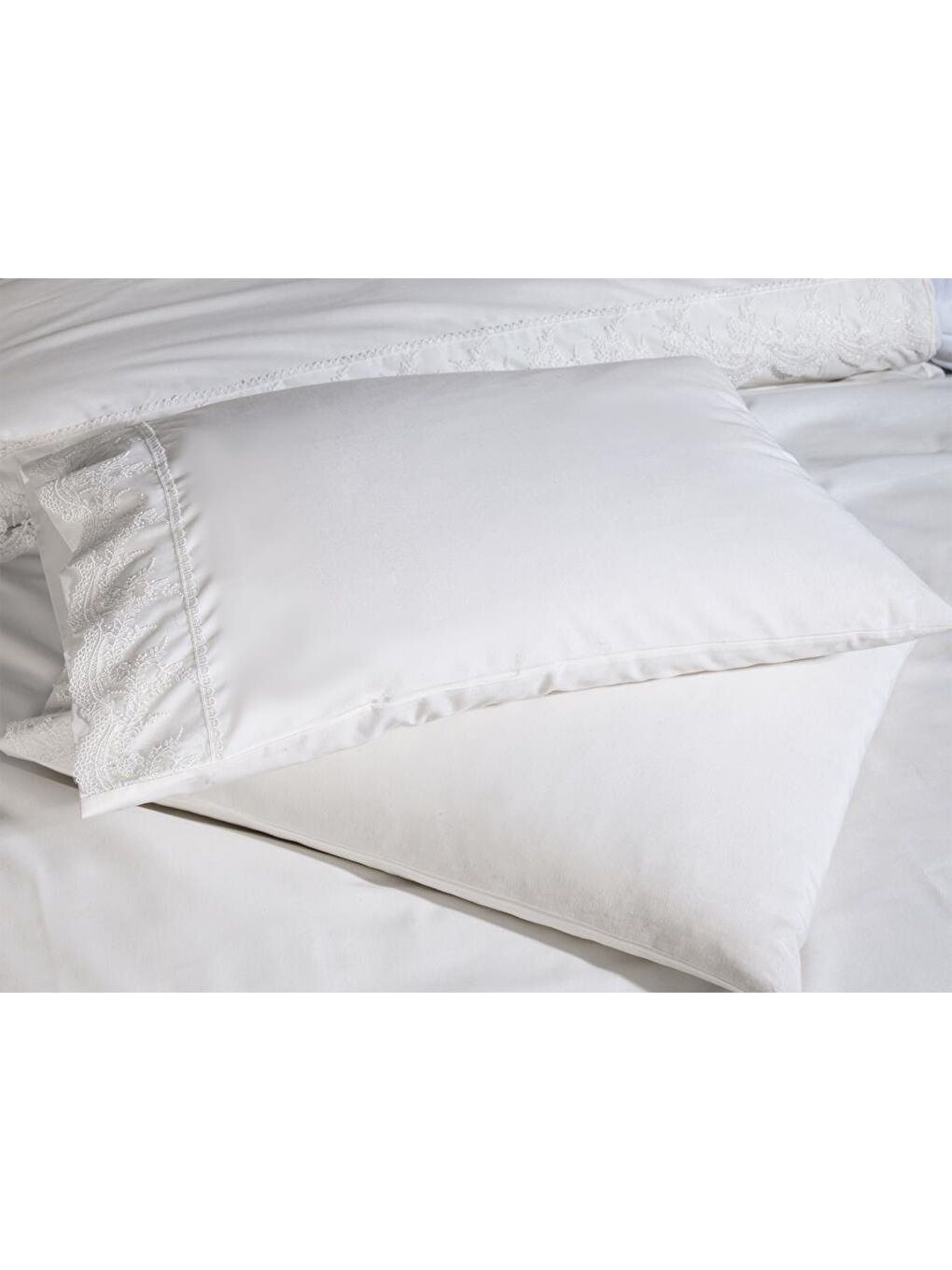 Karışık Fransız Dantelli Elani Çeyizlik Nevresim Takımı Krem-3