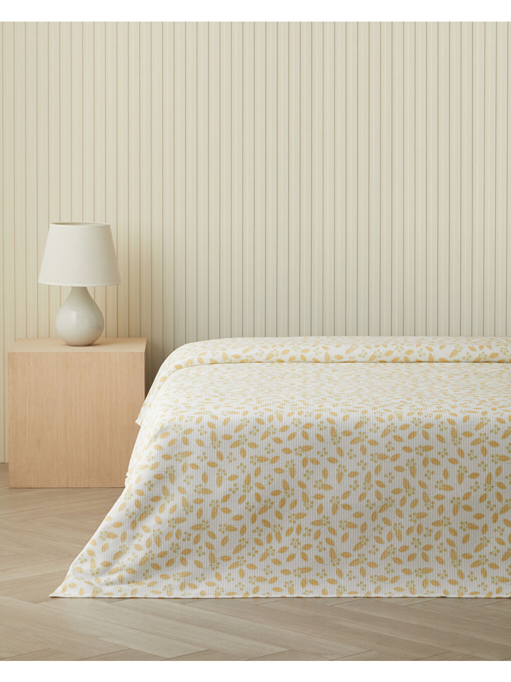 Golden Petals Çift Kişilik Pike 200x220 cm Sarı-0