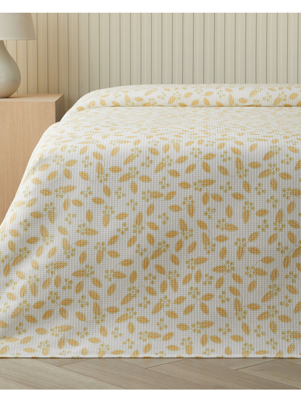 Golden Petals Çift Kişilik Pike 200x220 cm Sarı-1