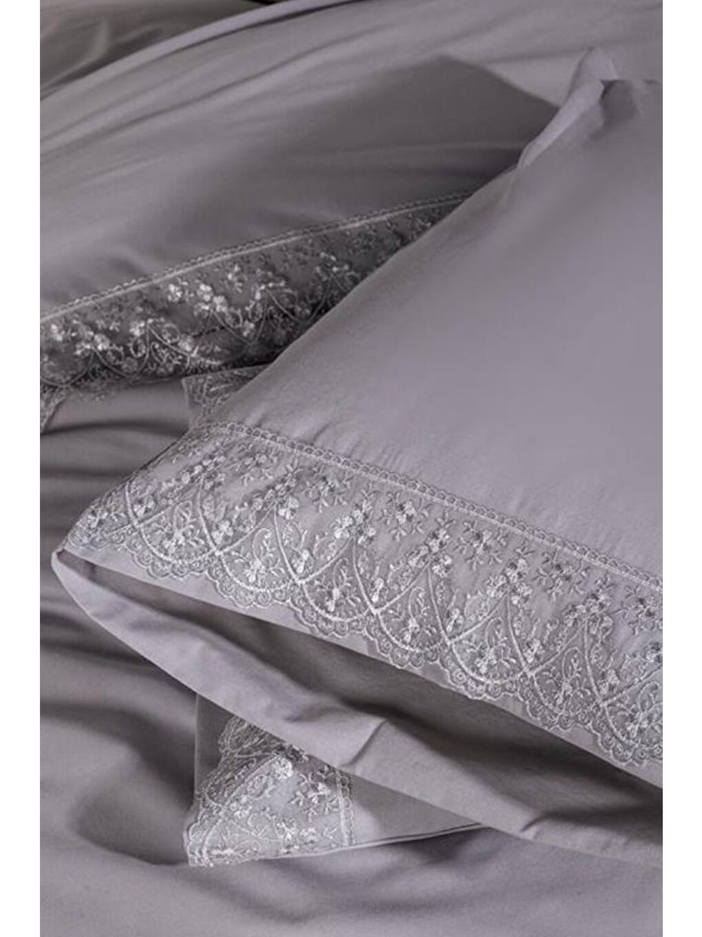 Fransız Dantelli Patya Çeyizlik Nevresim Takımı Gri-3