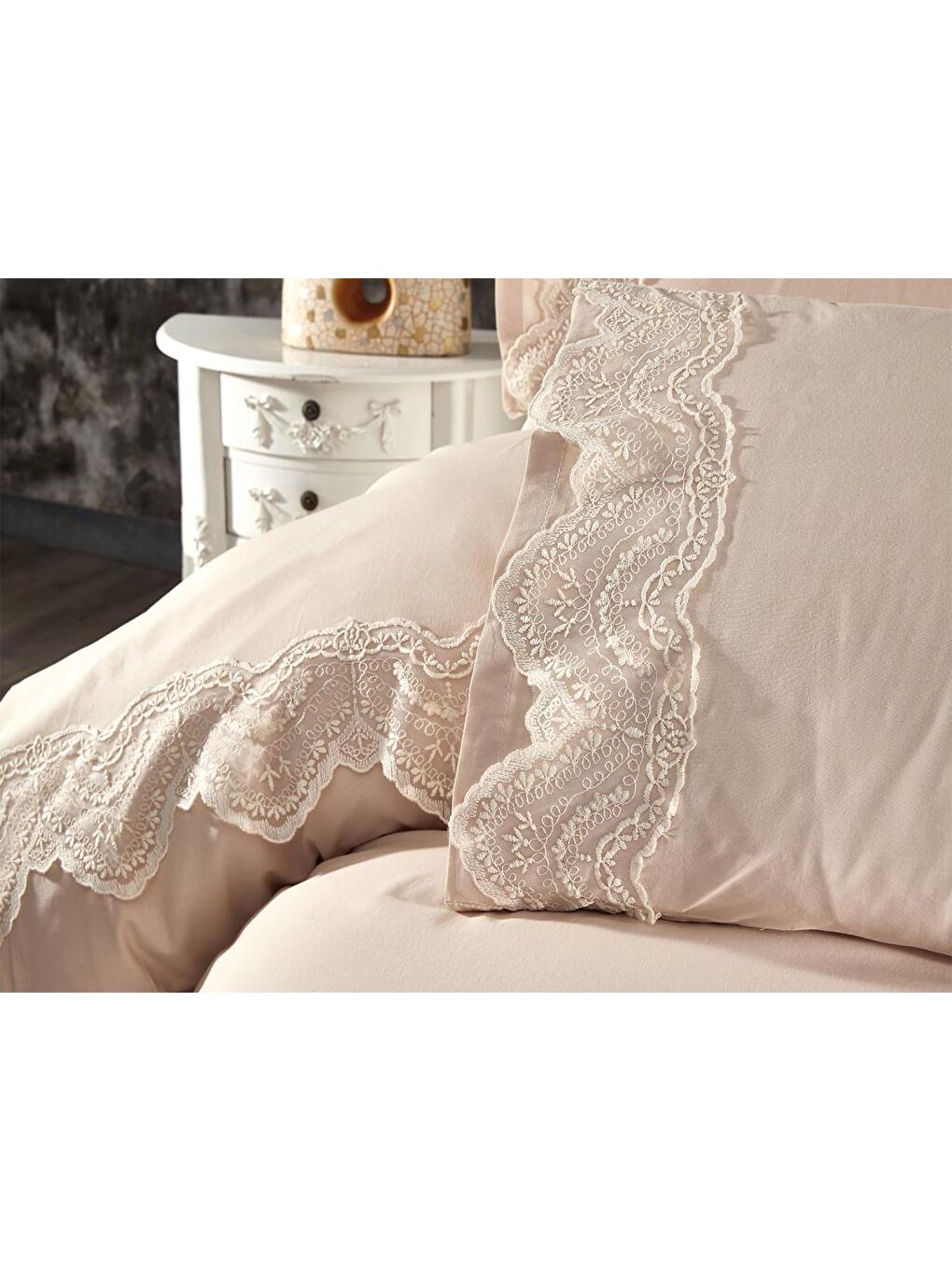 Karışık Fransız Dantelli Hanzade Çeyizlik Nevresim Takımı Cappucino-2