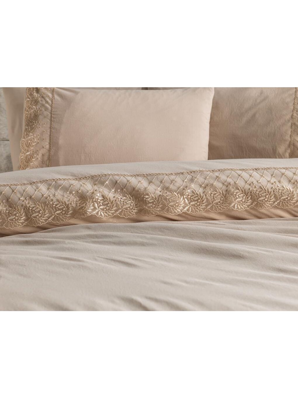 Karışık Fransız Dantelli Suzan Çeyizlik Nevresim Takımı Cappucino-2