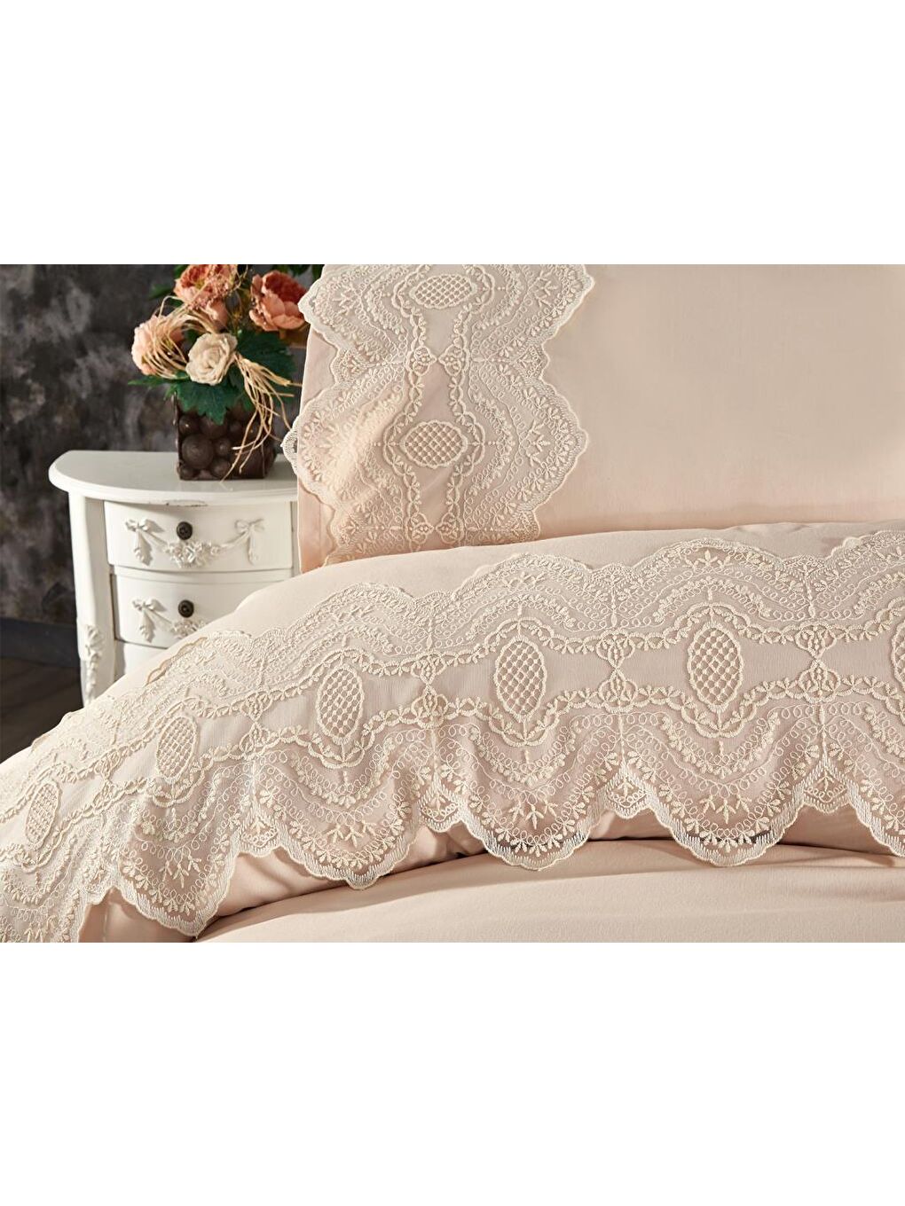 Karışık Fransız Dantelli Eslem Çeyizlik Nevresim Takımı Cappucino-1
