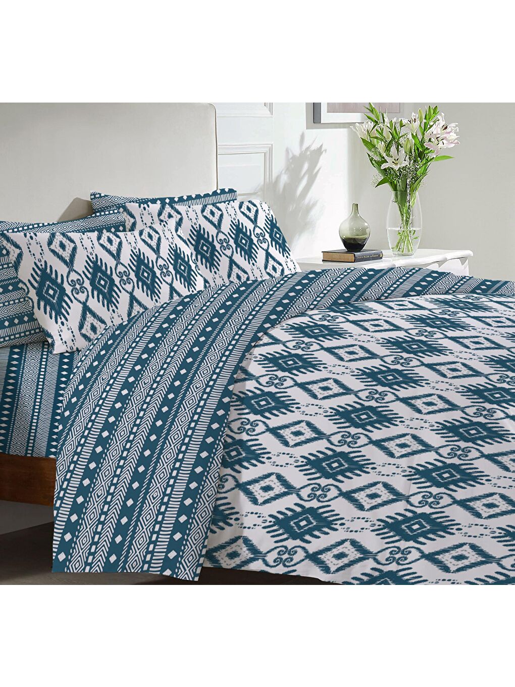 Karışık Baskılı,Desenli Çift Kişilik Nevresim Takımı (ÇARŞAFSIZ) 200x220 cm-1