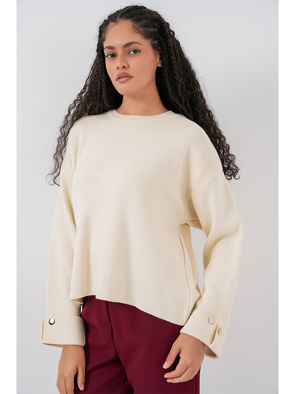 Kadın Kol Düğmeli Oversize Triko Kazak 15981 - Ekru-4