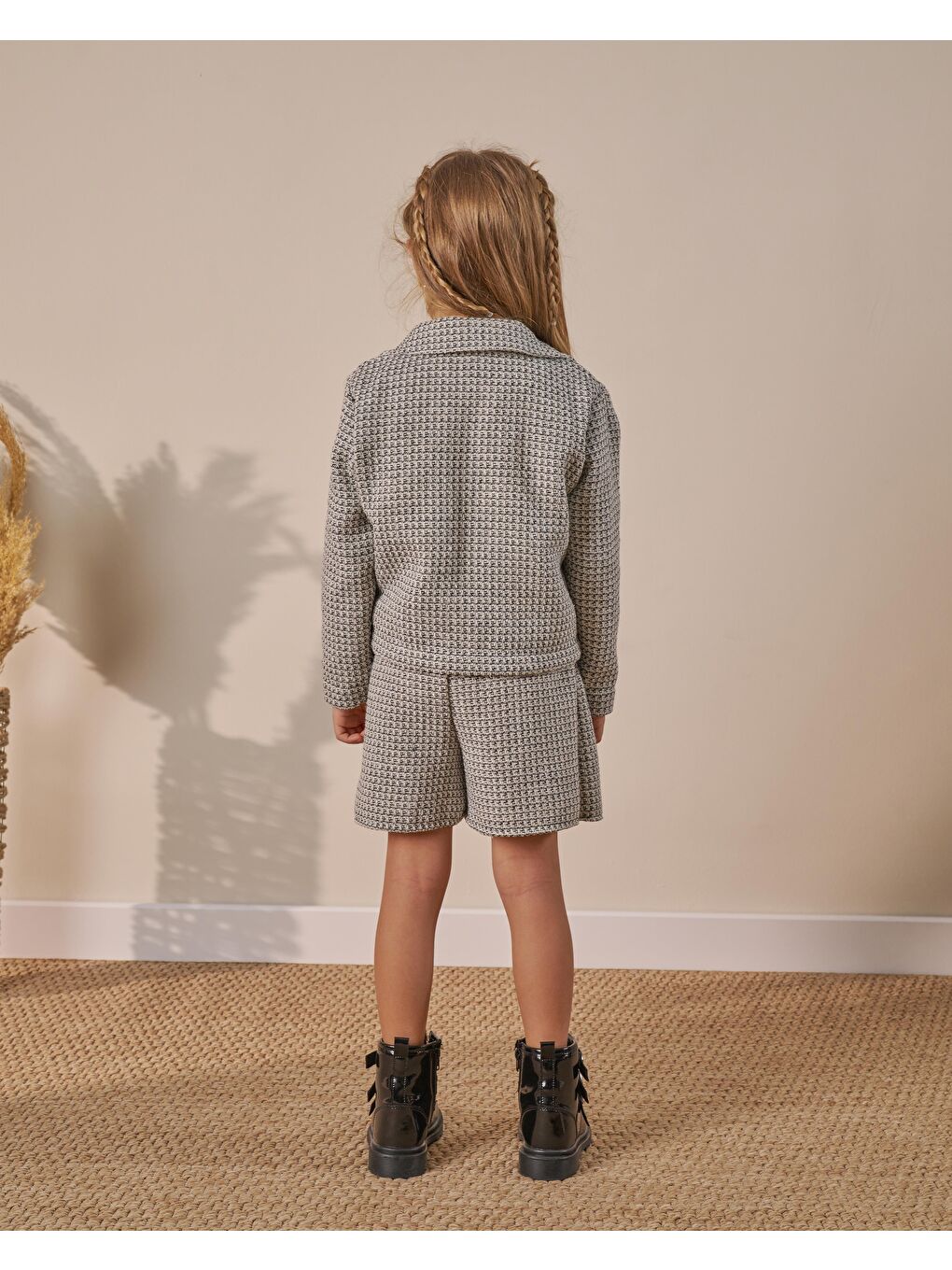 Kız Çocuk Pamuklu Siyah-Beyaz Dokulu Ceketli Etek Takım – T-Shirt Dahil 3'Lü-2