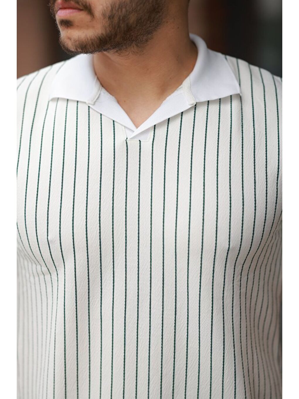 Beyaz Erkek Yakalı çizgi Desenli Kısa Kollu Tişört-2