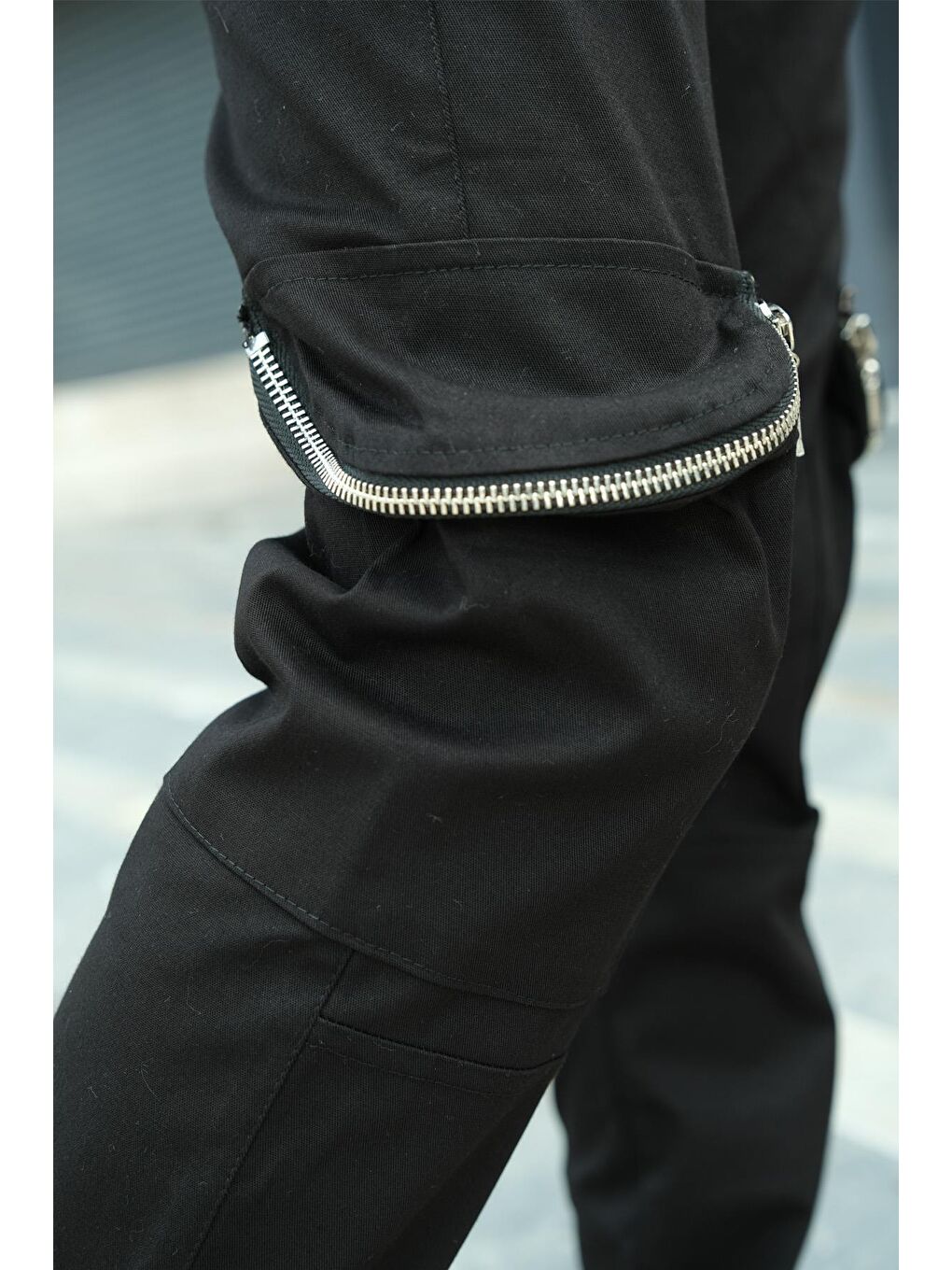 Siyah Erkek Çocuk Esnek Belli Kargo Cepli Jogger Pantolon-5