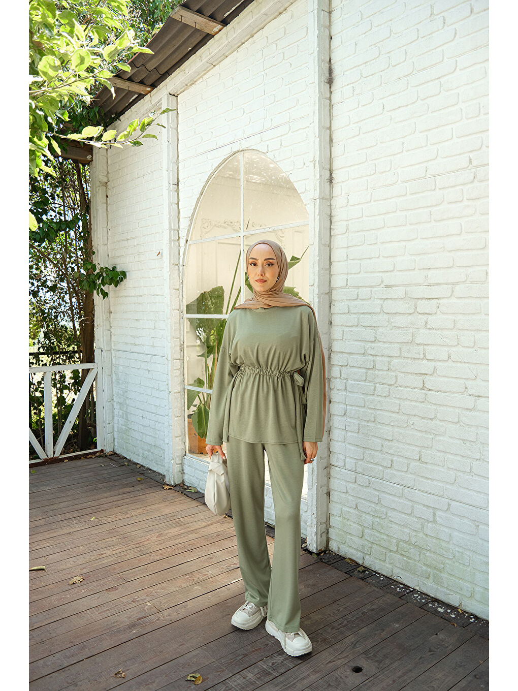 Yeşil Kadın Bel Bağlama Detay İkili Takım Ada Çayı-3