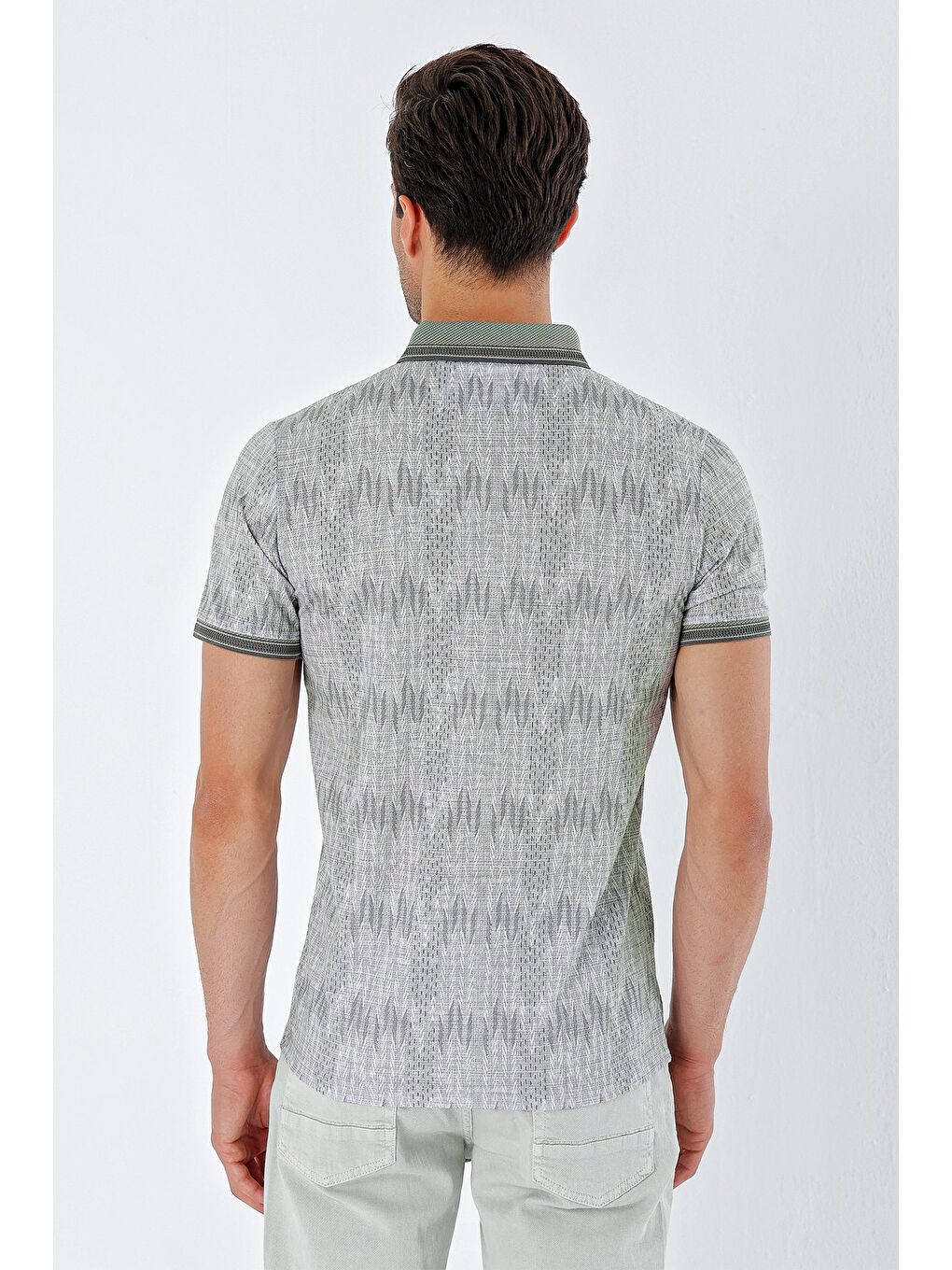 Yeşil Kısa Kollu Desenli Slim Fit Dar Kesim Tişört 1011230166-6