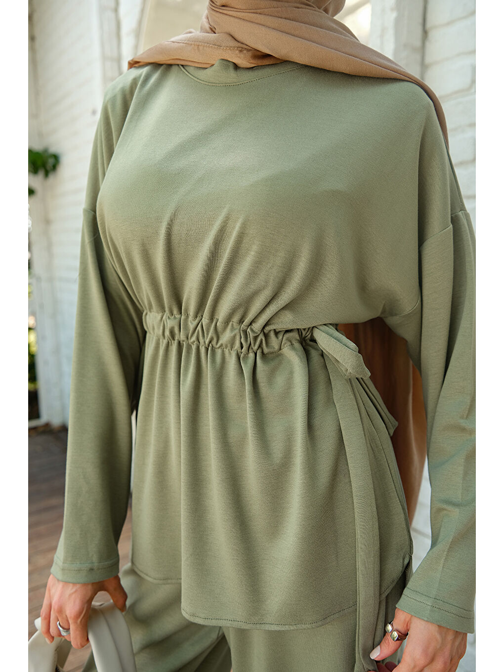 Yeşil Kadın Bel Bağlama Detay İkili Takım Ada Çayı-4