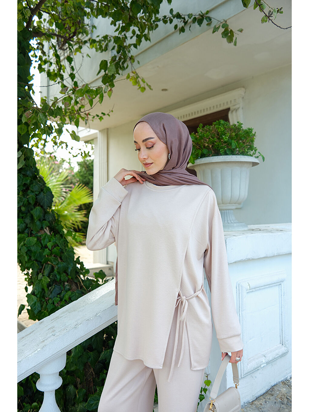 Kadın Yandan Bağlamalı Takım Bej-1