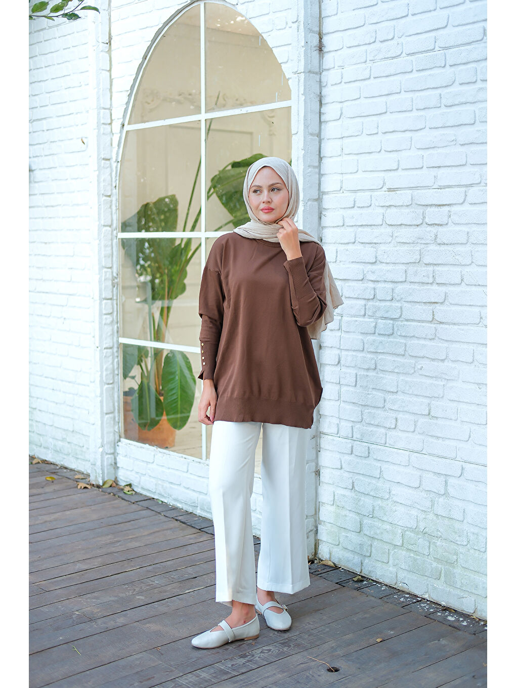 Kadın Bilek Gold Aksesuar Detay Tunik Kahverengi-2