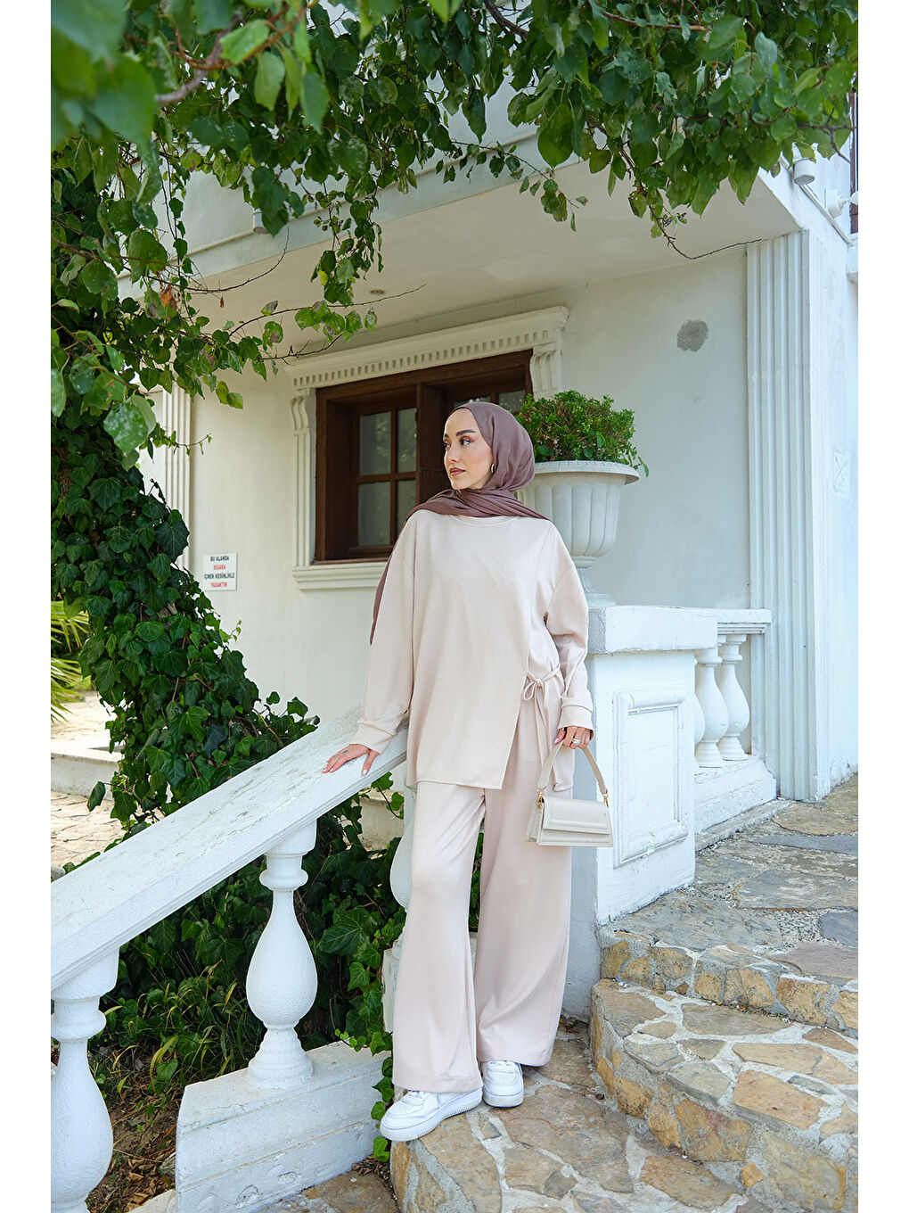 Kadın Yandan Bağlamalı Takım Bej-3