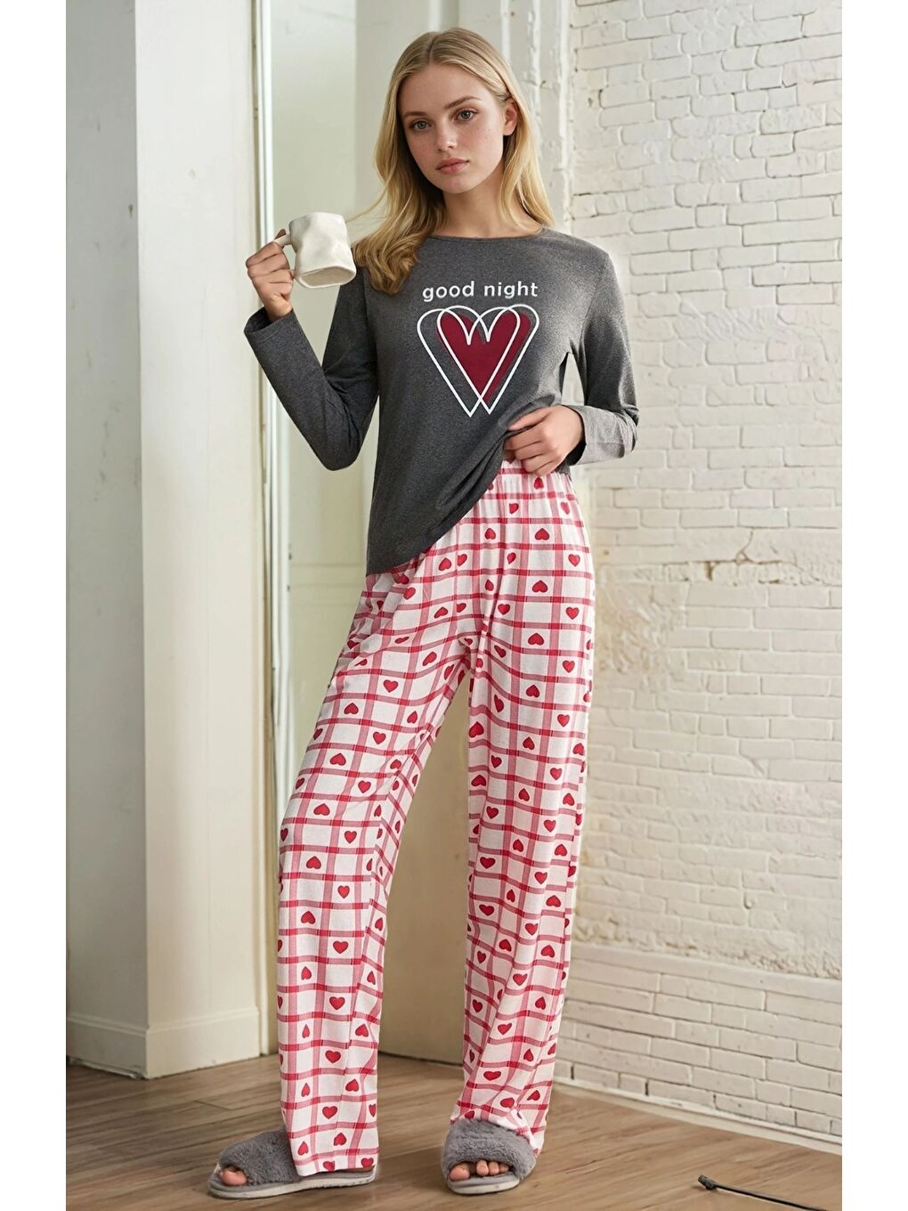 Gri Kalp Baskılı Uzun Kollu Pijama Takım-1