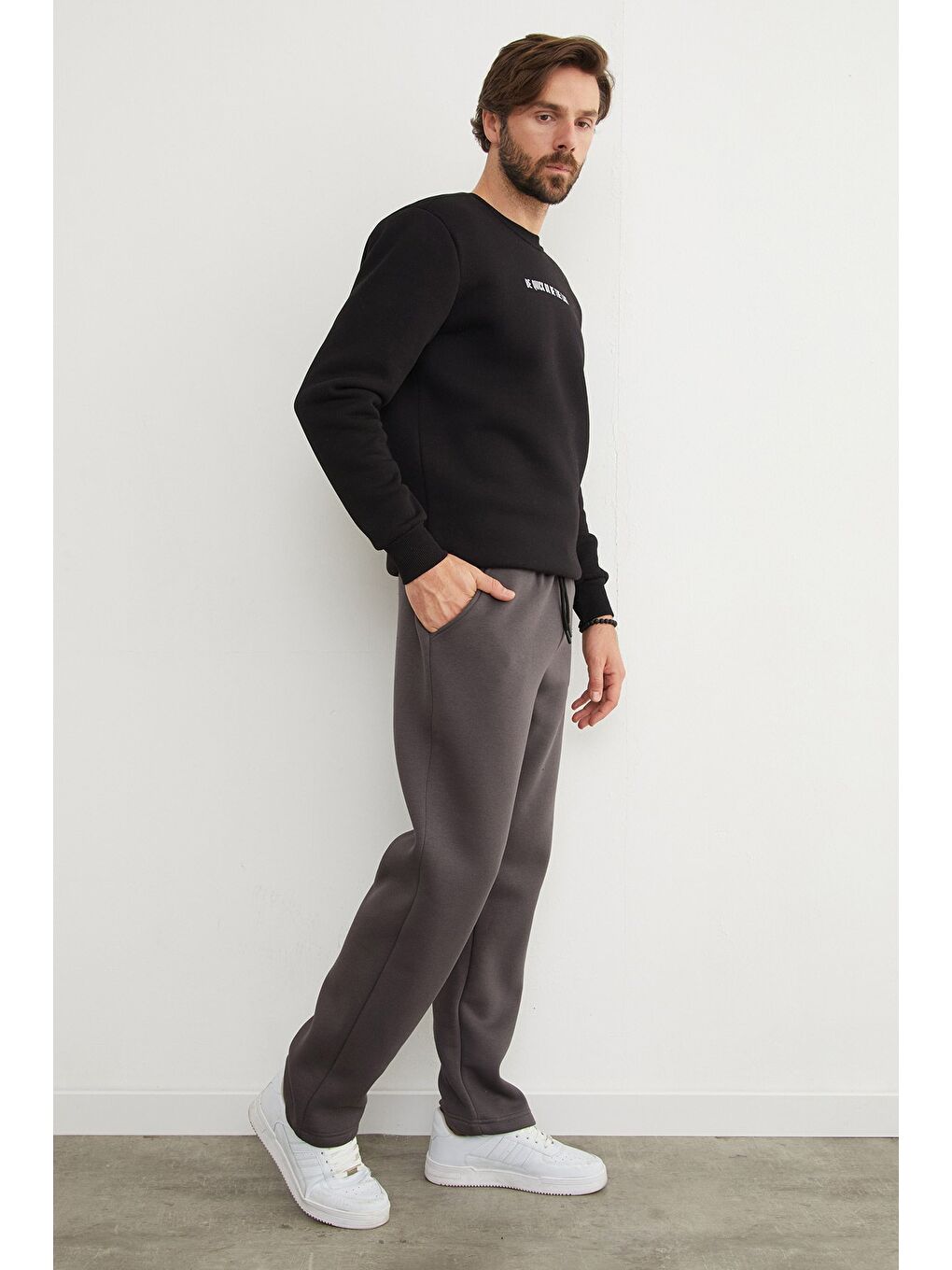 Gri 3 İplik Beli Bağlamalı Cepli Eşofman Altı-1