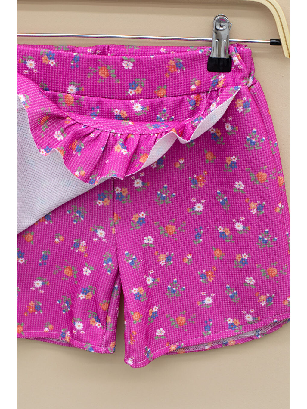 Fuşya Kolları Fırfırlı Çiçek Desenli Şort Etekli 2'li Takım 20718-3