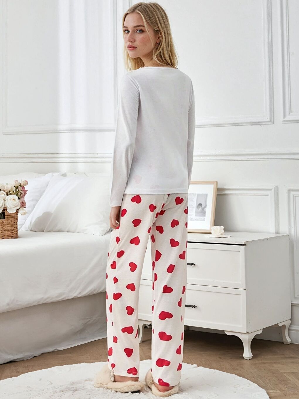 Beyaz Love Balloon Baskılı Kalpli Uzun Kol Kadın Pijama Takımı-2