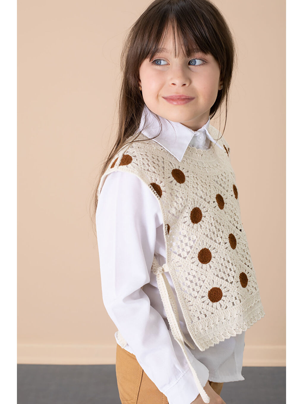 Kahverengi Kahve Puantiyeli Süveterli Pantolonlu Kız Çocuk Gömlekli 3lü Takım 20684-1