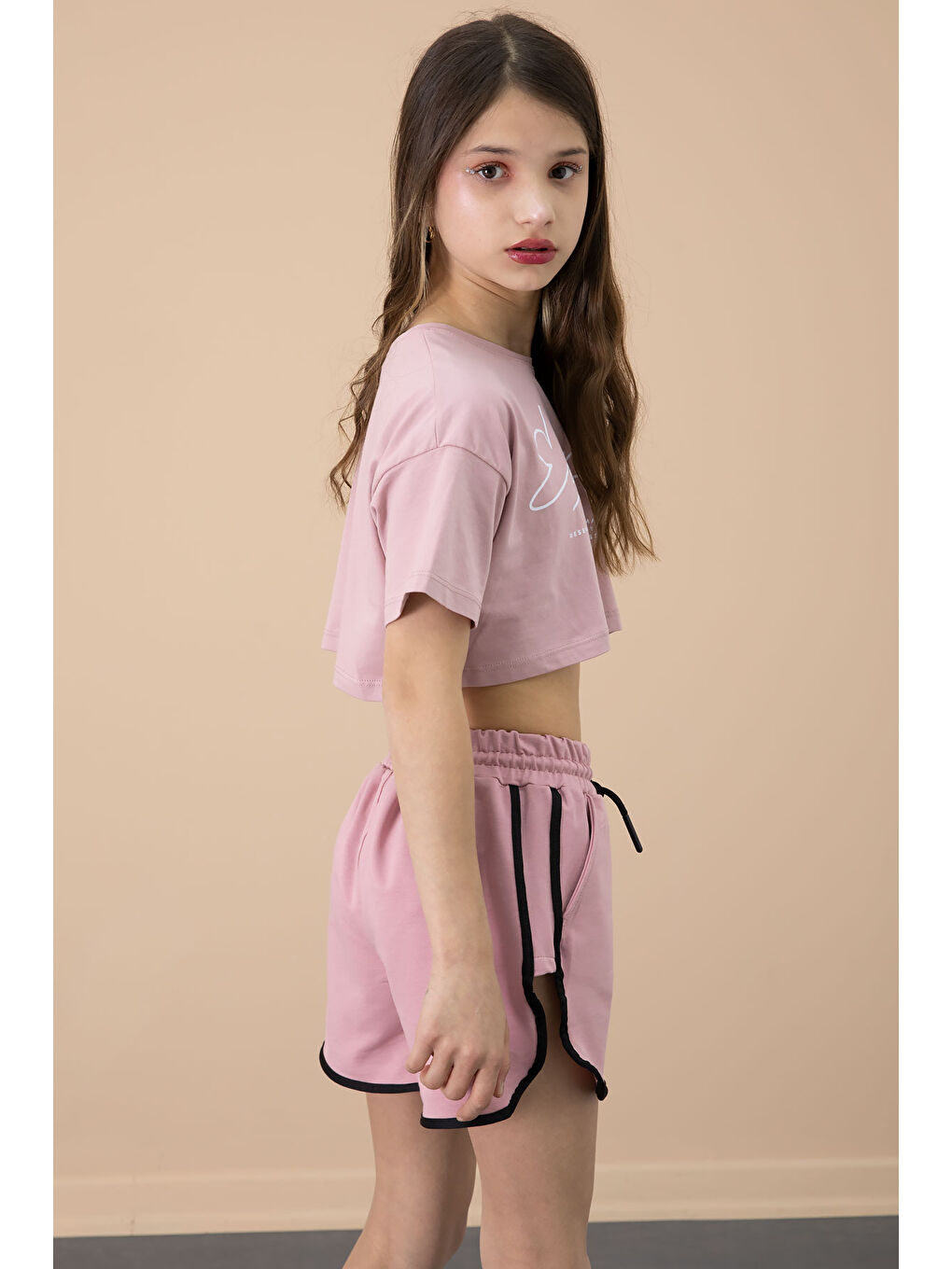 Koyu Pembe Yanları Yırtmaçlı Çiçek Baskılı Beli Lastikli Kız Çocuk Şort 20739-3