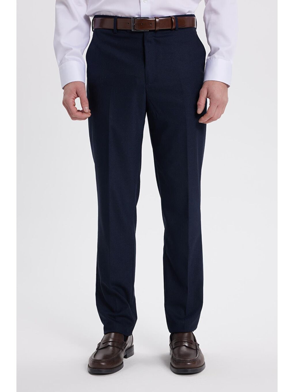 Erkek Slim Fit Sivri Yaka Çizgili Kapaklı Cepli Lacivert Takım Elbise-2