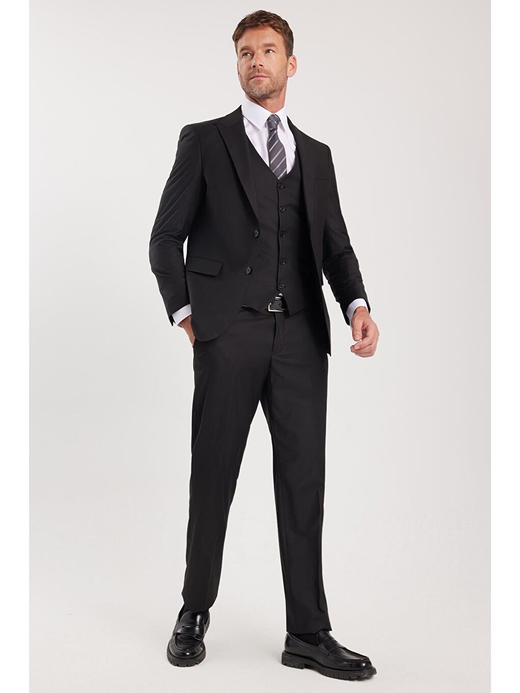 Erkek Slim Fit Siyah Esnek Likralı Kumaş Sivri Yaka Yelekli Takım Elbise