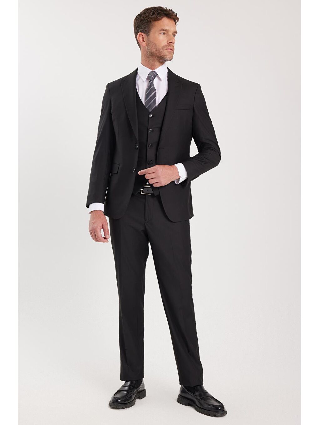 Erkek Slim Fit Siyah Esnek Likralı Kumaş Sivri Yaka Yelekli Takım Elbise-3