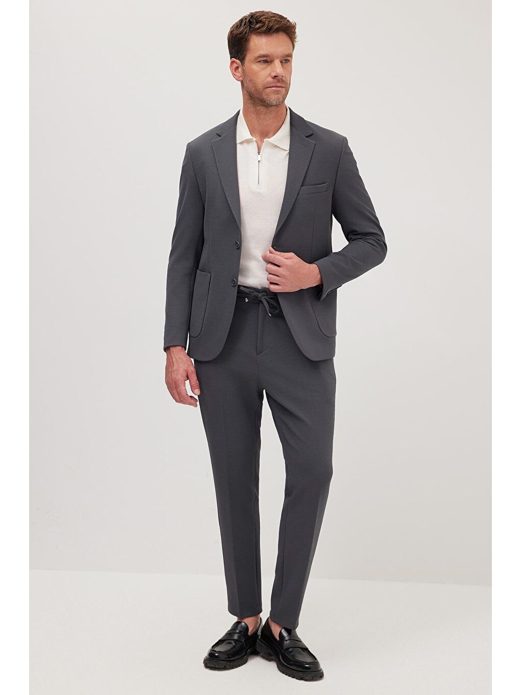 Erkek Regular Fit Antrasit Esnek Elastanlı Kumaş Mono Yaka Torba Cepli Takım Elbise-3