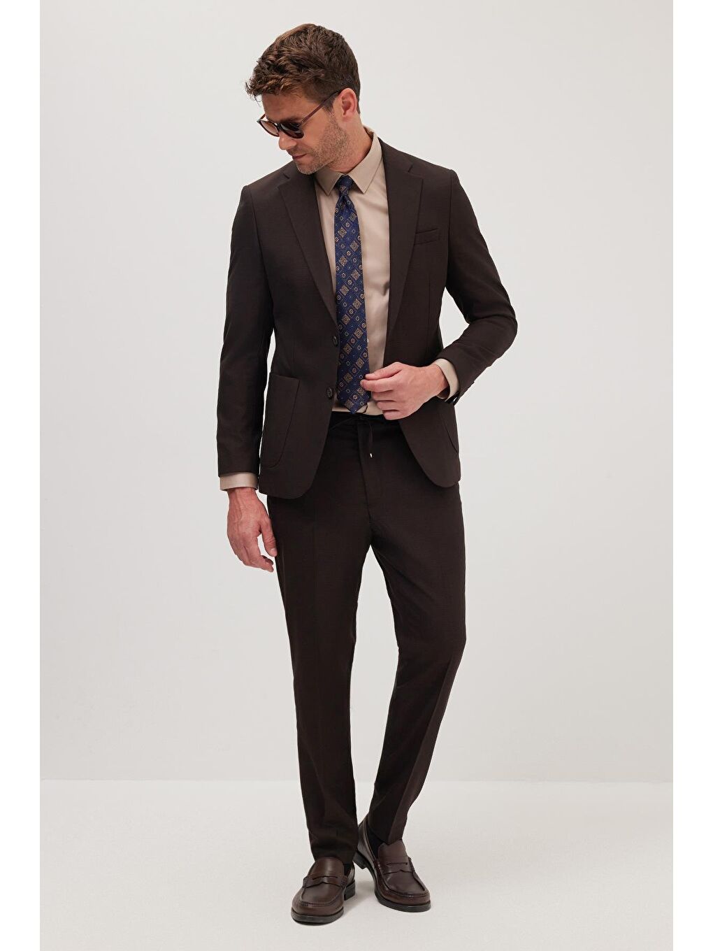 Erkek Slim Fit Mono Yaka Elastanlı Esnek Kumaş Kahverengi Takım Elbise-4