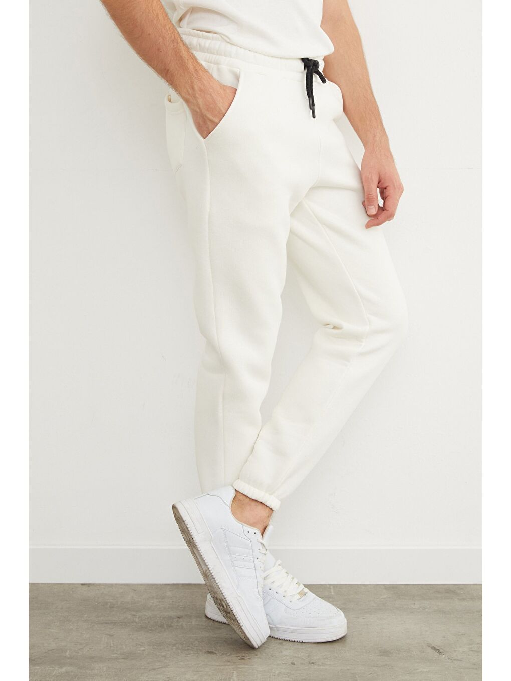 Ekru 3 İplik Beli Bağlamalı Büyük Beden Jogger Eşofman Altı-3