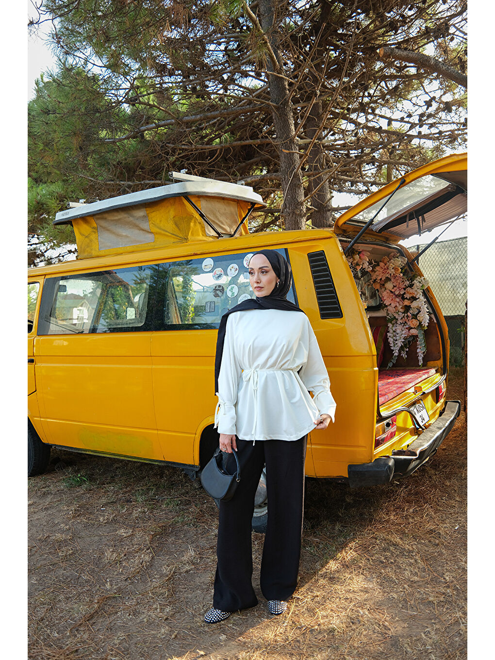 Kadın Bağcık Detaylı Sweatshirt Beyaz-3