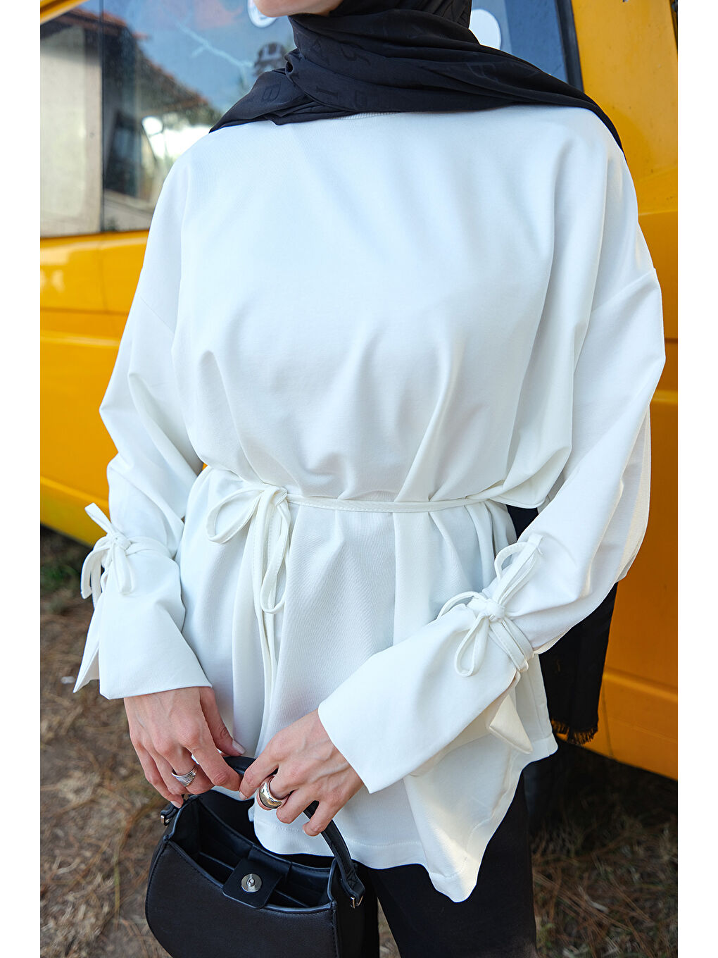 Kadın Bağcık Detaylı Sweatshirt Beyaz-4