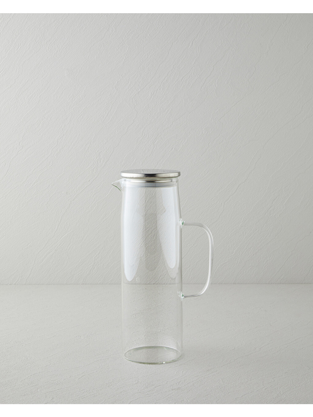 Renksiz Elvica Borosilikat Sürahi 1500 Ml Şeffaf