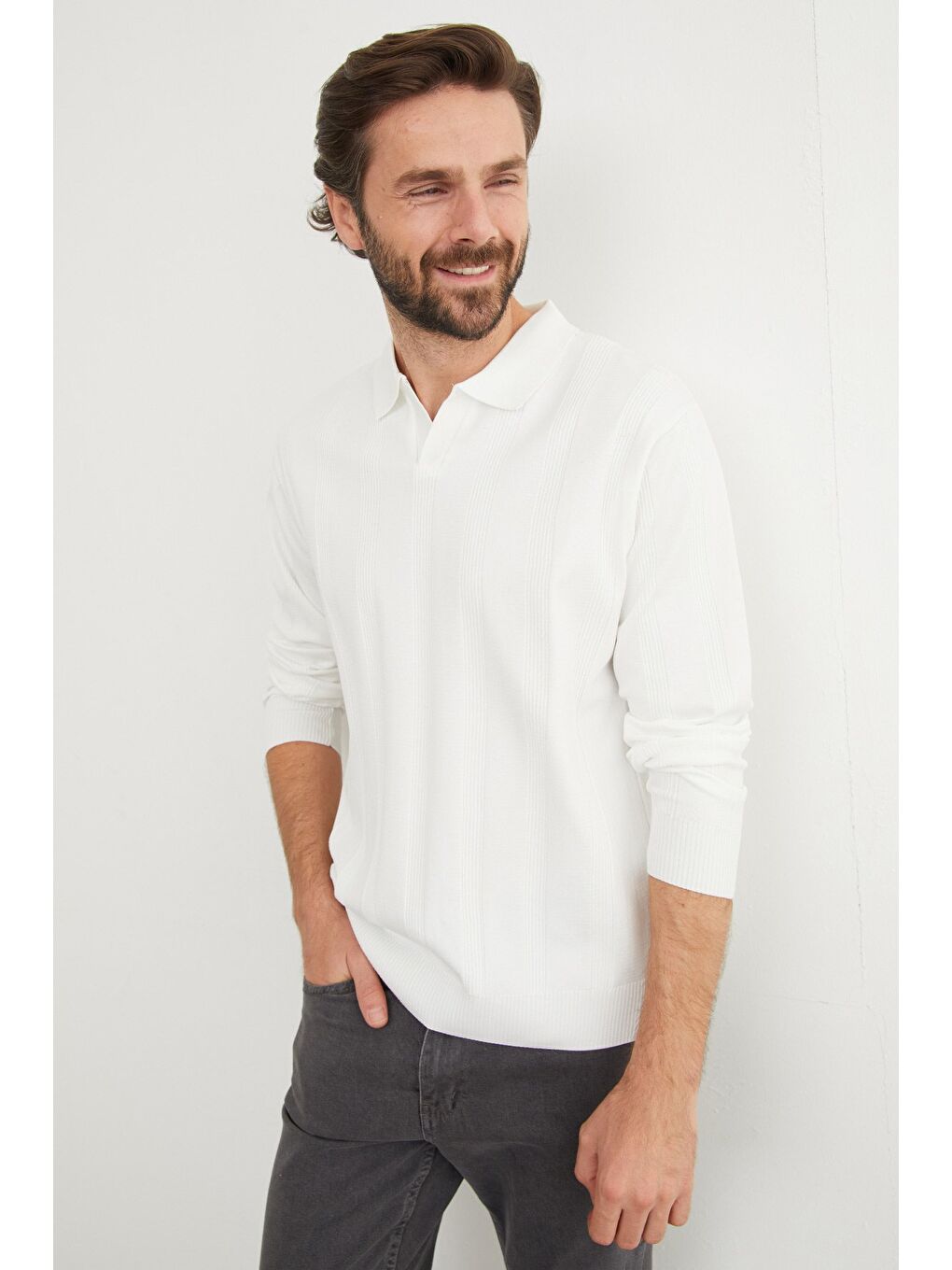 Beyaz Şeritli Polo Yaka Triko Kazak-1