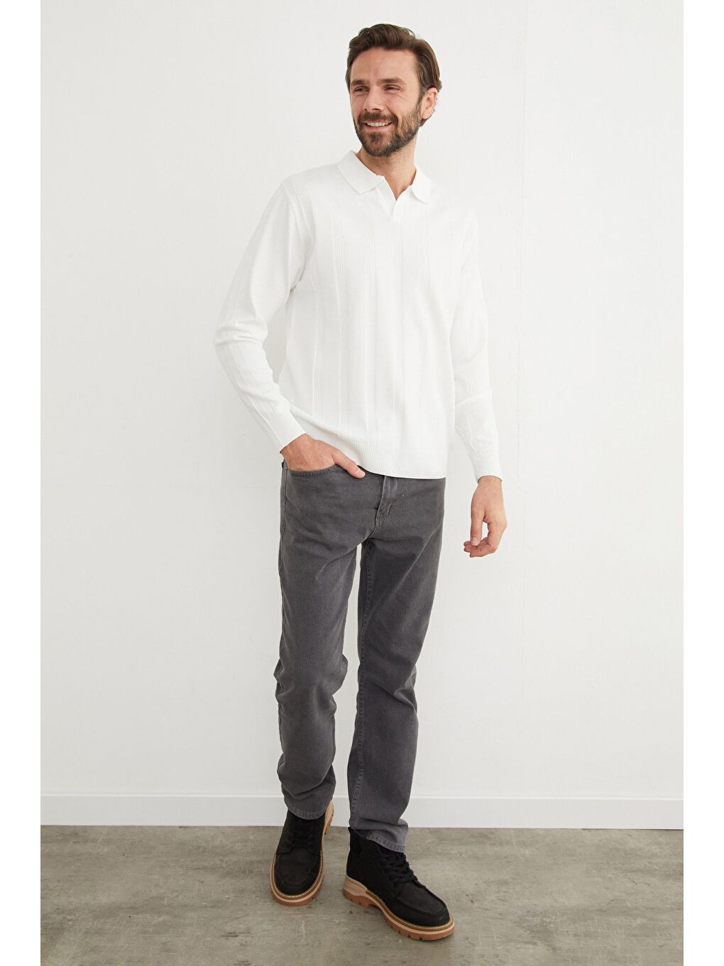 Beyaz Şeritli Polo Yaka Triko Kazak-2