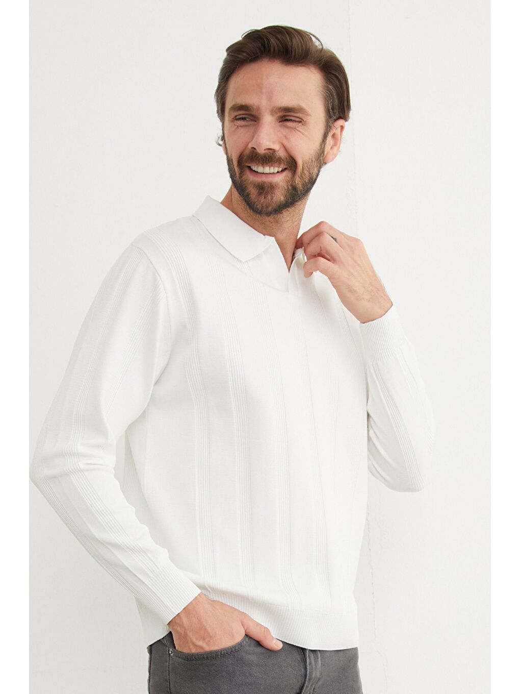 Beyaz Şeritli Polo Yaka Triko Kazak-3