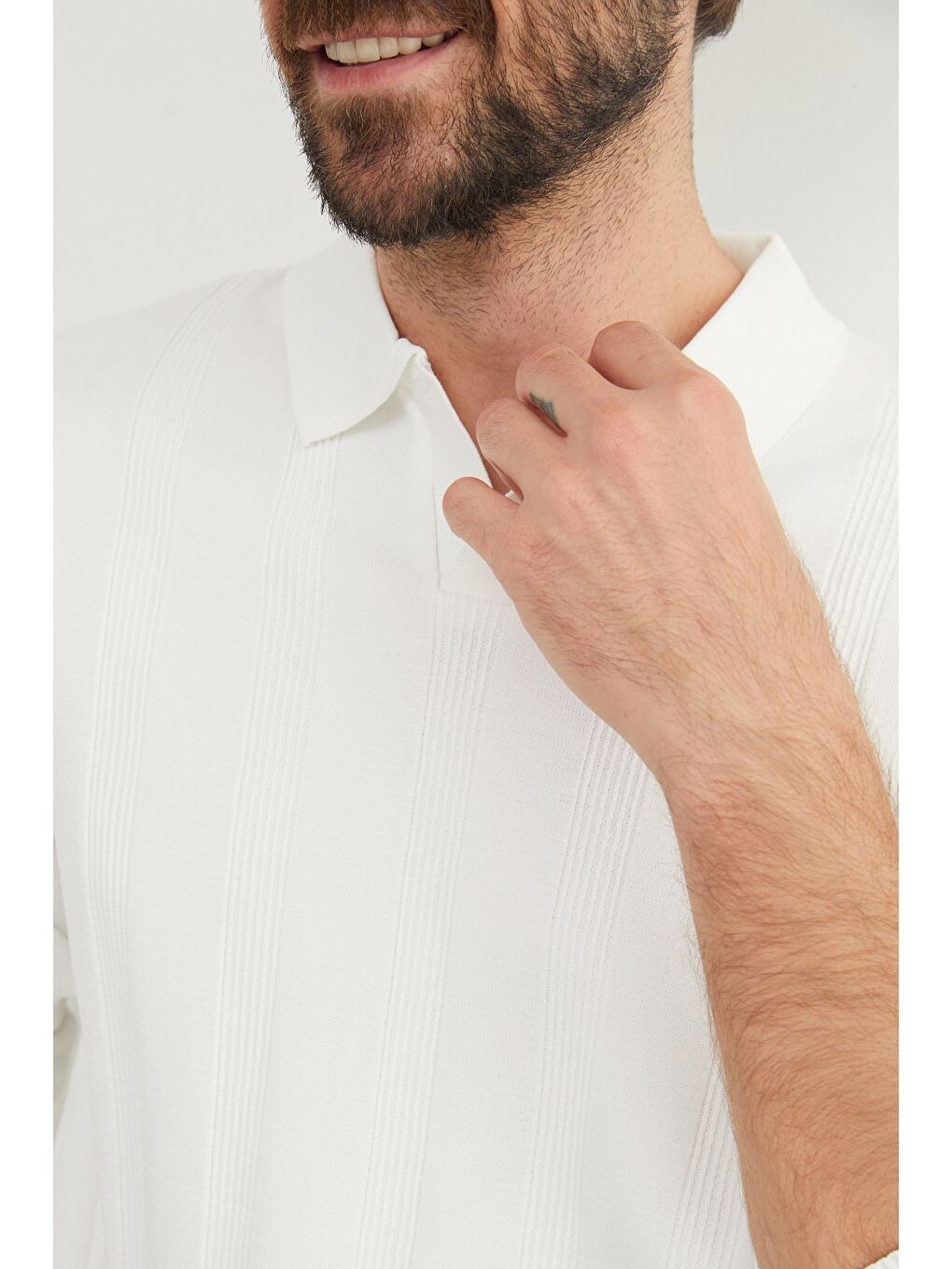 Beyaz Şeritli Polo Yaka Triko Kazak-4