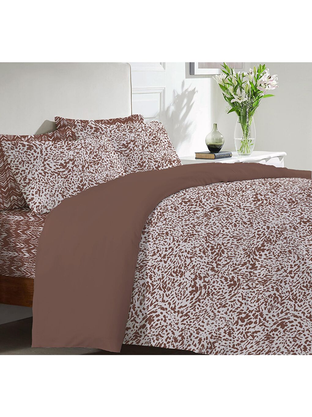 Karışık Baskılı,Desenli Çift Kişilik Nevresim Takımı (ÇARŞAFSIZ) 200x220 cm-1