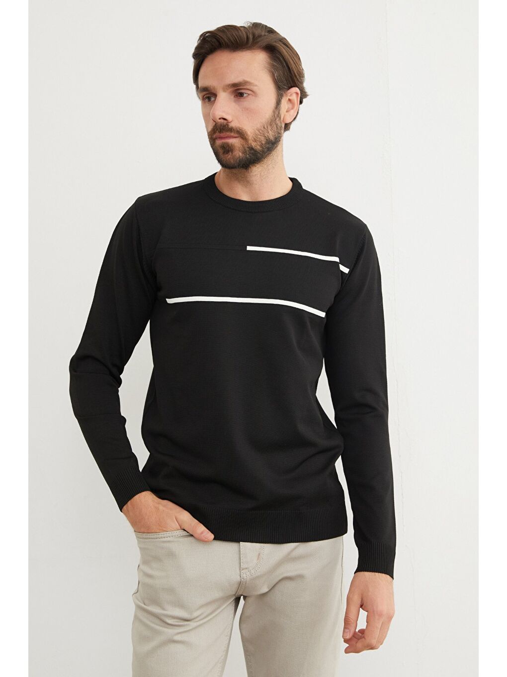 Siyah Baskılı Bisiklet Yaka Sweatshirt-1