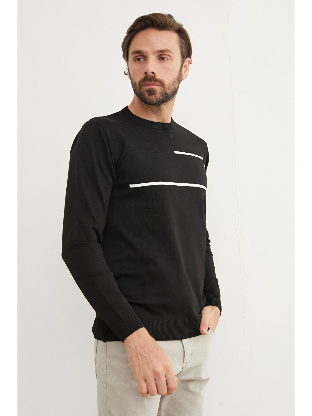 Siyah Baskılı Bisiklet Yaka Sweatshirt-3