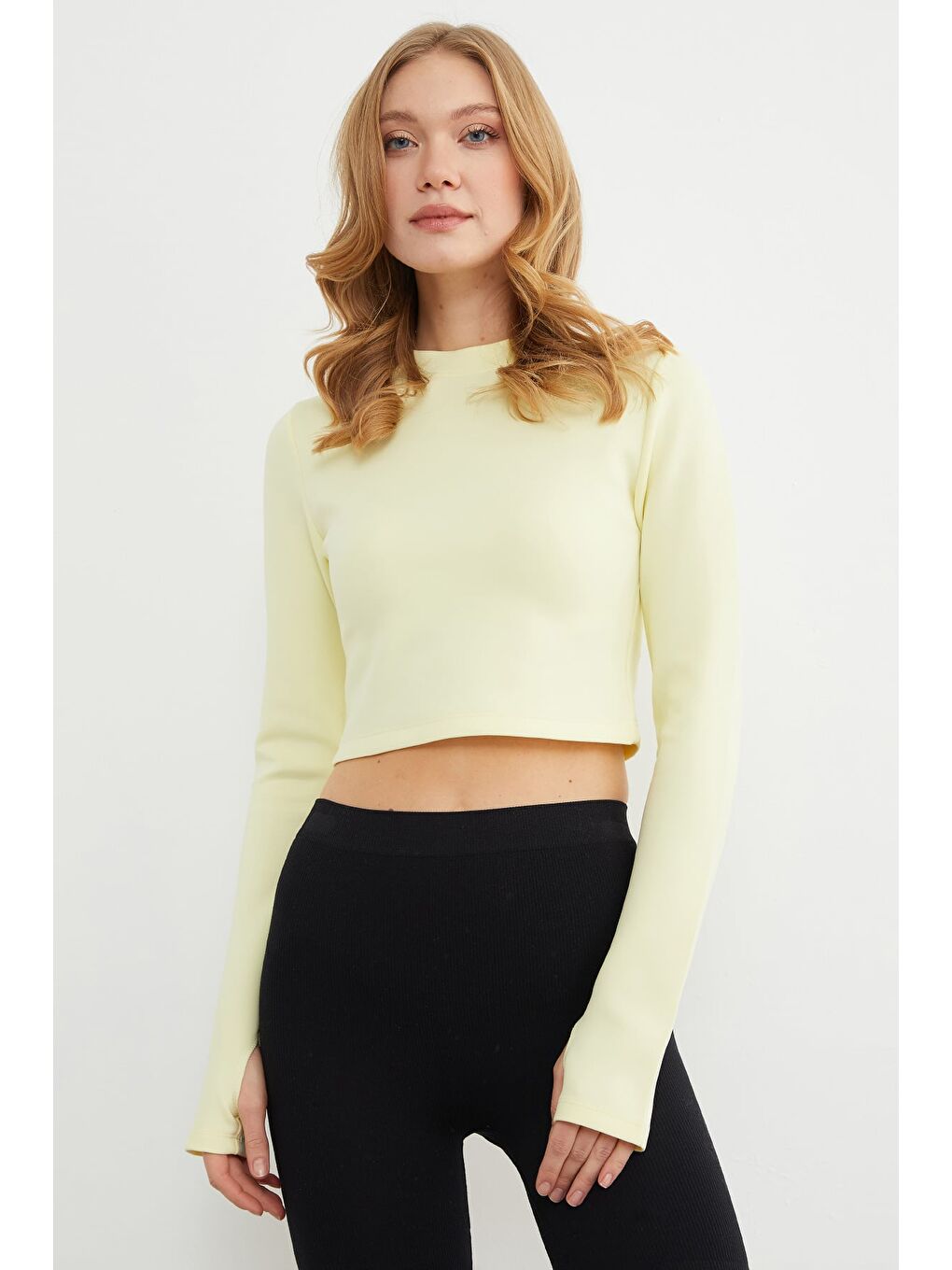 Sarı Basic Bisiklet Yaka Parmak Geçmeli Crop Bluz