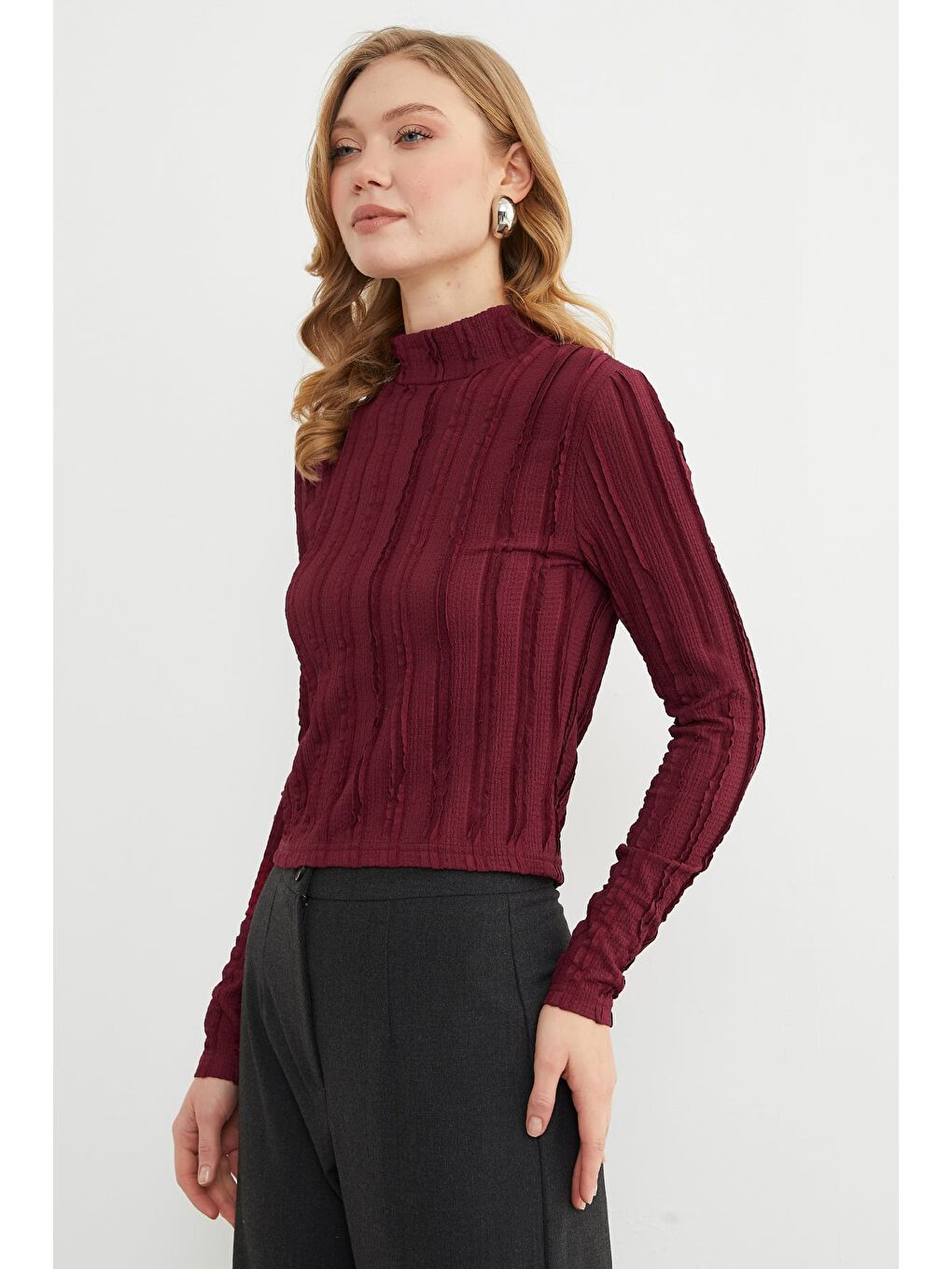 Bordo Krep Kumaş Dik Yaka Bluz-4
