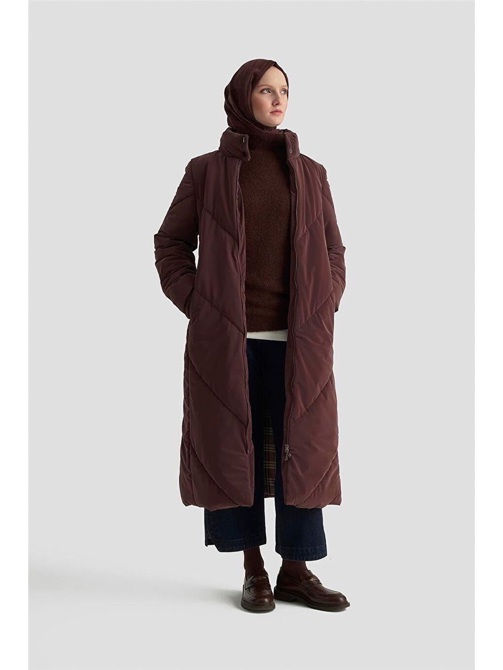 Kapitone Mont 25K7928 Bordo-1