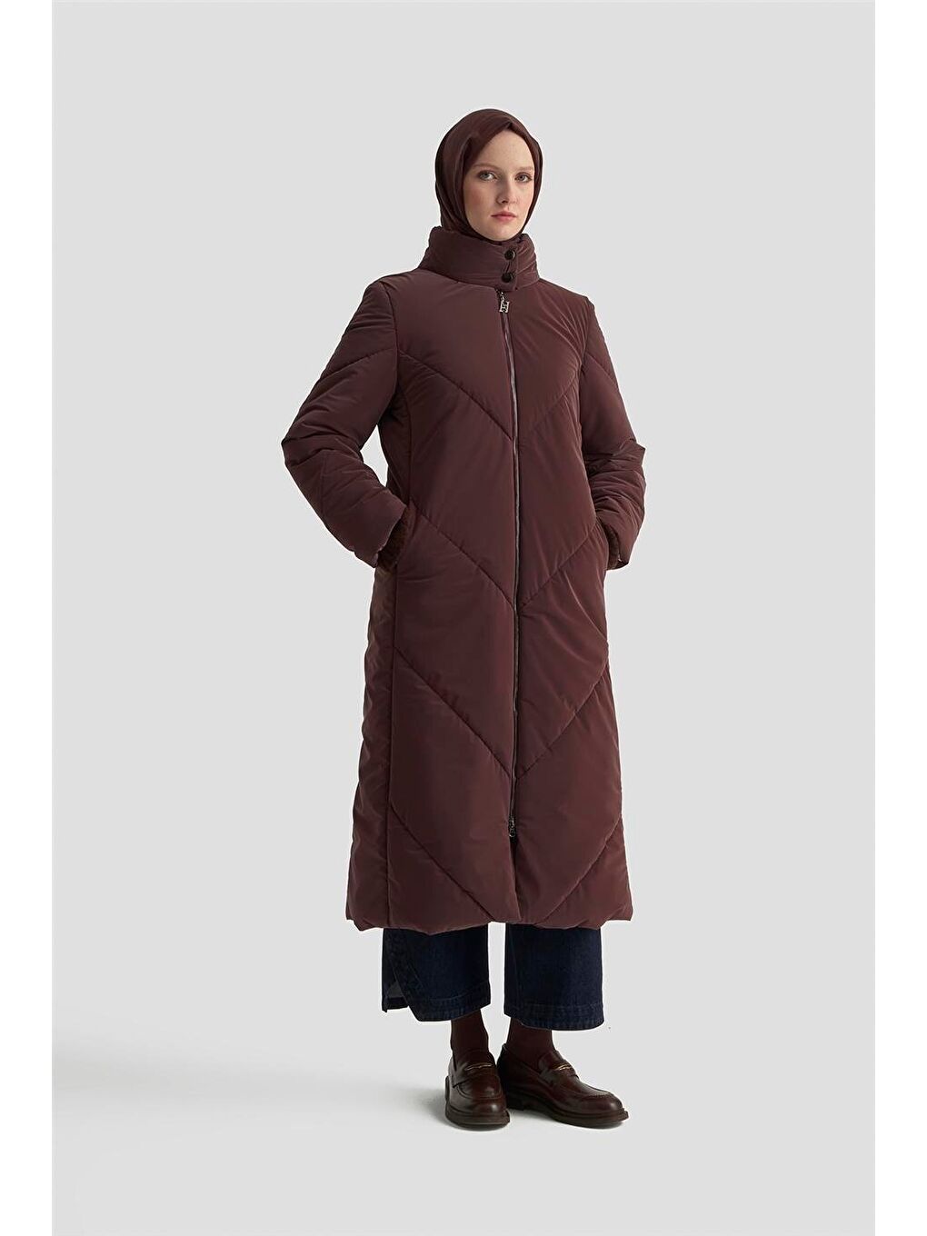 Kapitone Mont 25K7928 Bordo-2