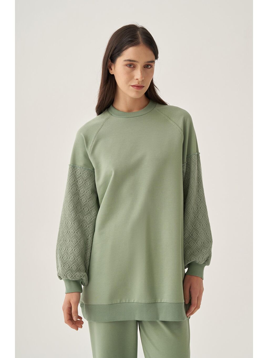 Yeşil Defne-Pamuklu Dantel Garnili Eşofman Takımı-3