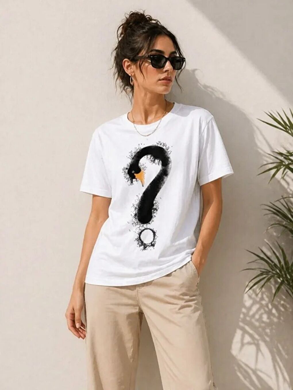 Kuğu Figürlü Soru İşareti Baskılı Tişört Kısa Kol T-Shirt - Beyaz-2