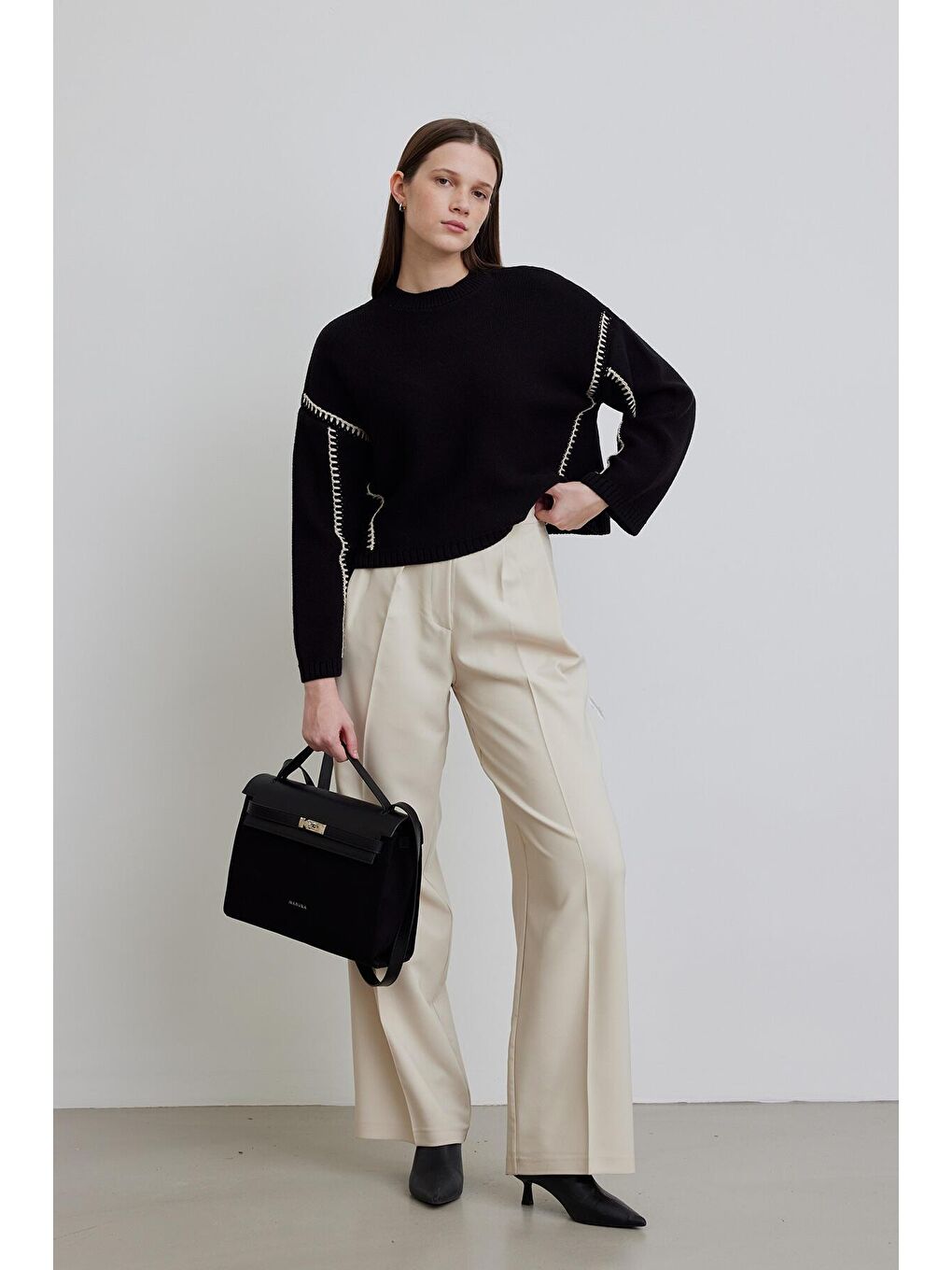 Nakışlı Pamuklu Kazak Siyah-2