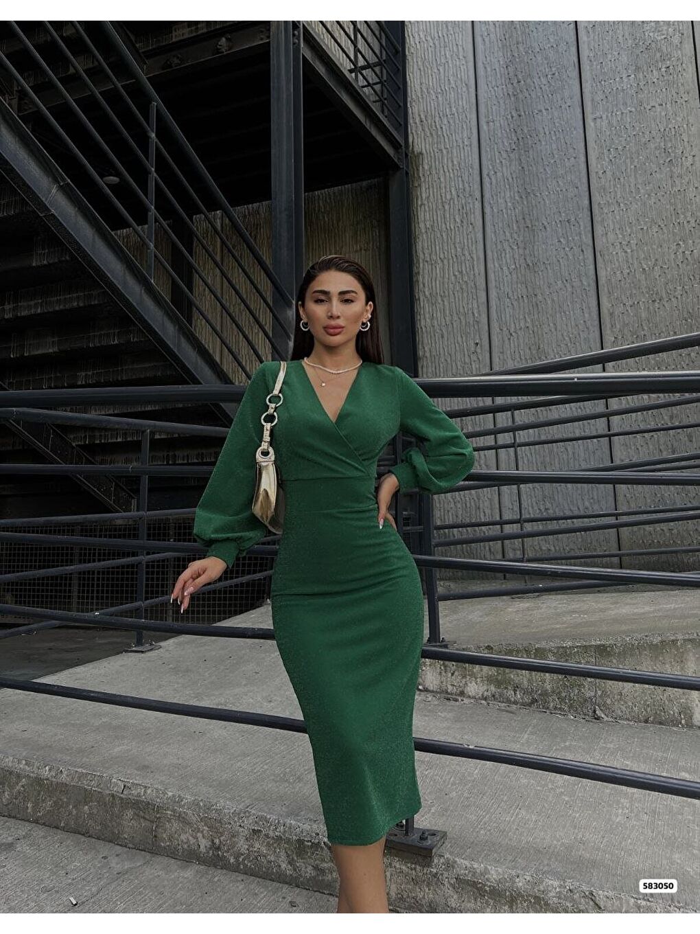 Yeşil Kadın Kruvaze Yaka Balon Kol Simli Krep Kumaş Midi Boy Elbise-2