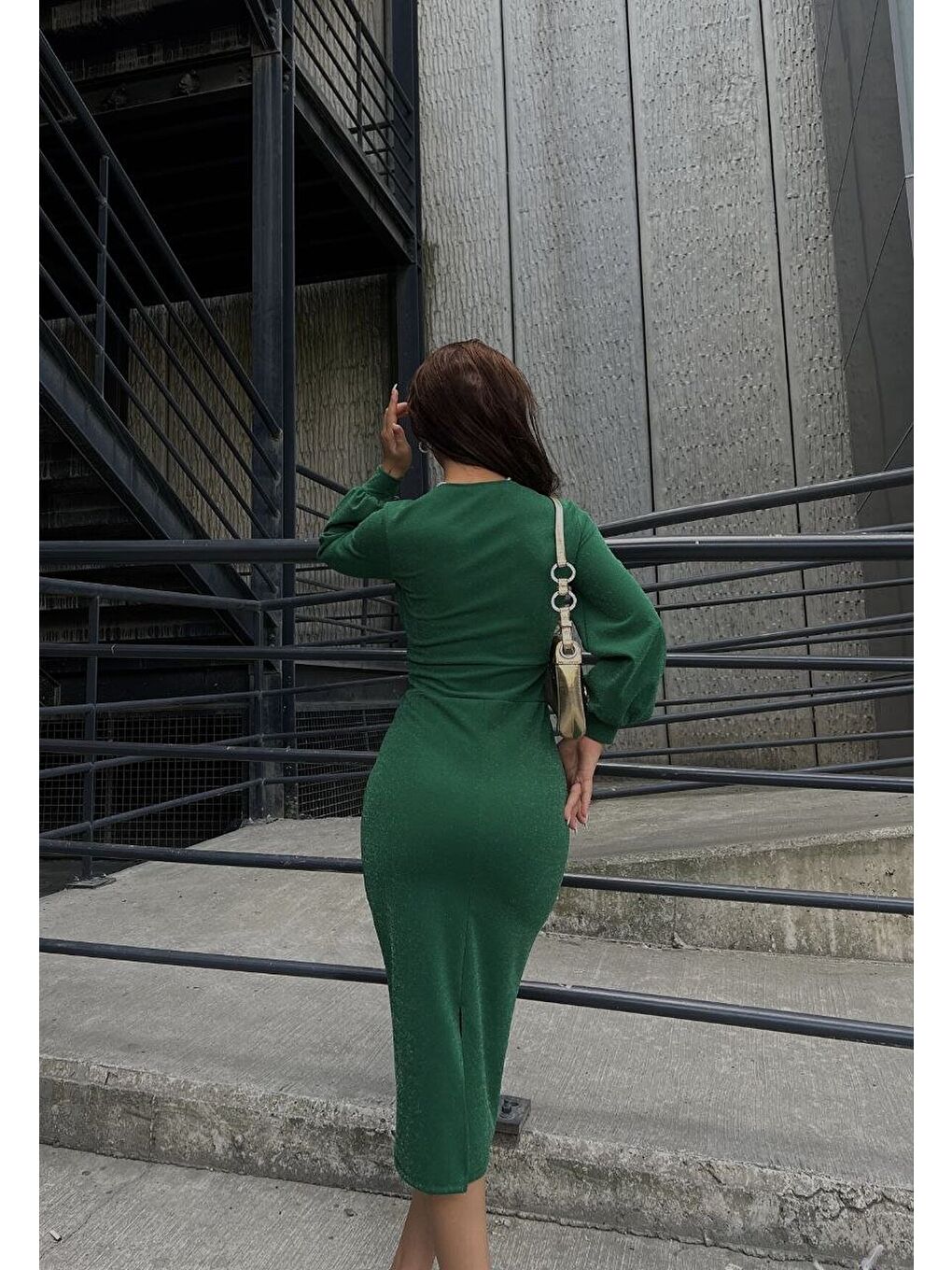 Yeşil Kadın Kruvaze Yaka Balon Kol Simli Krep Kumaş Midi Boy Elbise-3